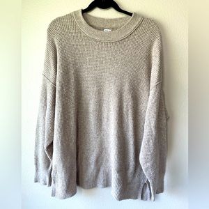 Aerie women’s waffle knit sweater